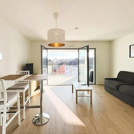 Apartment L'acacia - Moderne Avec Grand Balcon *