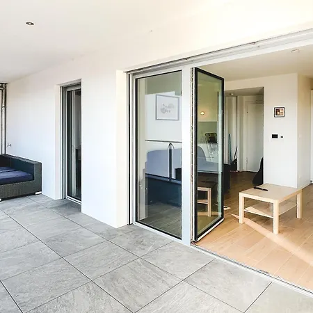 L'acacia - Moderne Avec Grand Balcon *